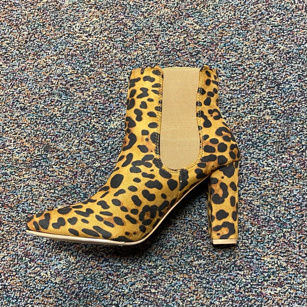 Leopard Booties - Picture 3 of 6